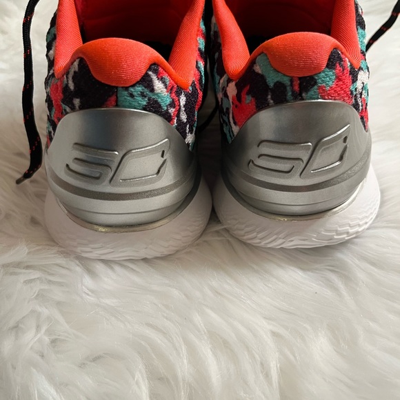 NEW UNDER ARMOUR STEPH CURRY RARE LOW FLOTRO SHOES SNEAKERS MEN’S 7 WOMENS 8.5 - Picture 11 of 13